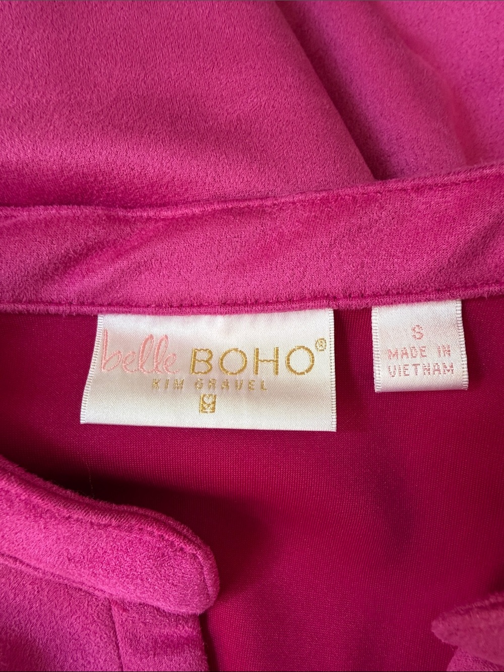 Belle by Kim Gravel Fuchsia Split-Neck Puff Sleeve Blouse - Picture 4 of 5